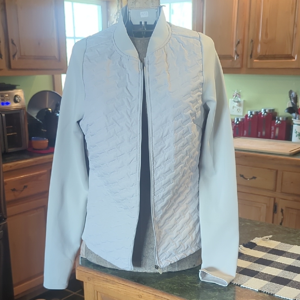 Women's Light Gray Quilted Jacket